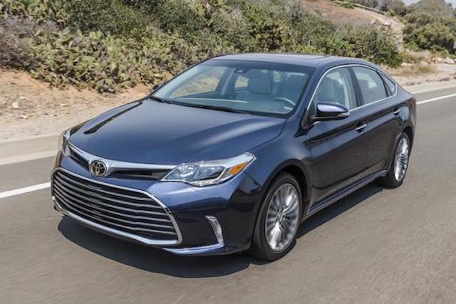 2017 toyota avalon owners manual